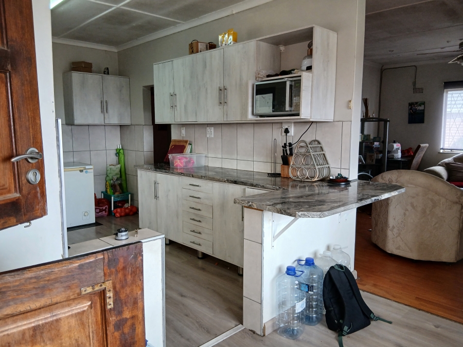 3 Bedroom Property for Sale in Summerpride Eastern Cape